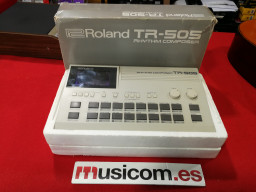 ROLAND TR 505